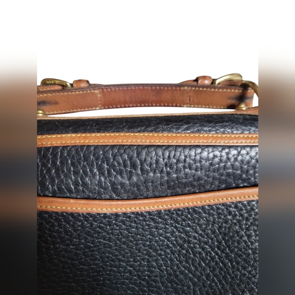 Vintage Dooney & Bourke Black AWL Square Carrier Messenger/Crossbody Bag - Picture 15 of 16
